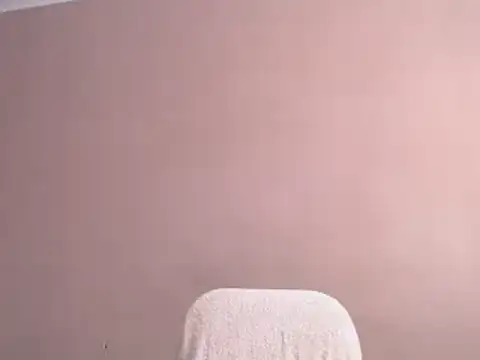 Snapshot of Lustfuleyez chatting on January 8, 2025, 7:24 am Lustfuleyez online show from January 8, 2025, 7:24 am