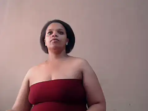 Snapshot of Lustfuleyez chatting on January 9, 2025, 8:13 am Lustfuleyez online show from January 9, 2025, 8:13 am