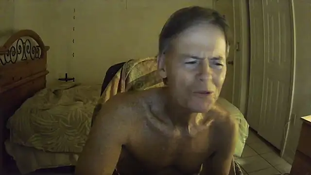 nakeedcowboi65 online show from December 16, 2025, 4:06 am