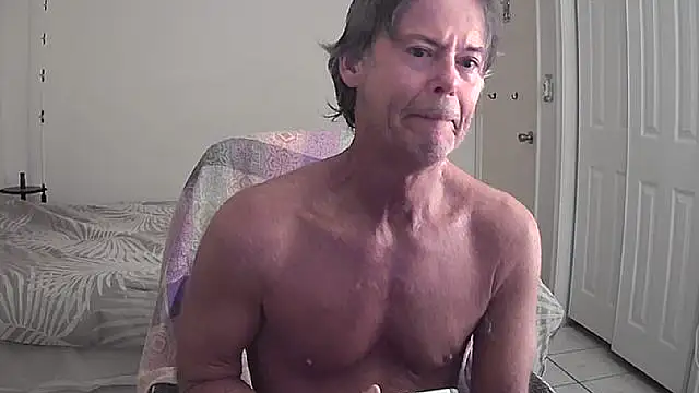 nakeedcowboi65 online show from March 18, 2026, 8:28 am