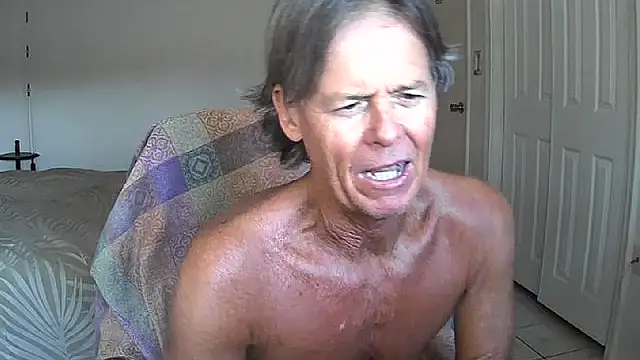 Snapshot of nakeedcowboi65 chatting on May 16, 2026, 12:29 am nakeedcowboi65 online show from May 16, 2026, 12:29 am