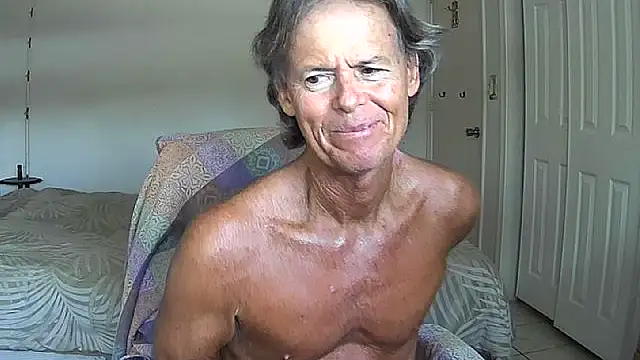 Snapshot of nakeedcowboi65 chatting on May 27, 2026, 9:23 pm nakeedcowboi65 online show from May 27, 2026, 9:23 pm