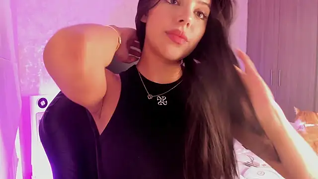 Snapshot of salome__11 chatting on February 2, 2025, 2:06 am salome 11 online show from February 2, 2025, 2:06 am