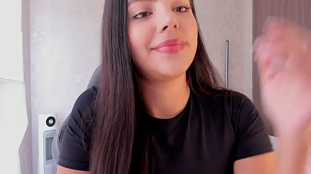 Snapshot of salome__11 chatting on February 2, 2025, 4:54 pm salome 11 online show from February 2, 2025, 4:54 pm