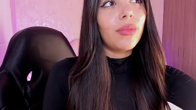 Snapshot of salome__11 chatting on February 18, 2025, 2:27 am salome 11 online show from February 18, 2025, 2:27 am