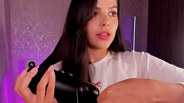 Snapshot of salome__11 chatting on February 23, 2025, 4:28 am salome 11 online show from February 23, 2025, 4:28 am