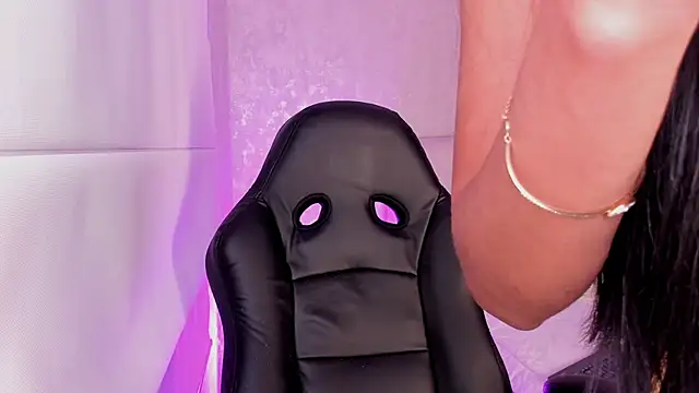 Snapshot of salome__11 chatting on February 28, 2025, 4:10 am salome 11 online show from February 28, 2025, 4:10 am