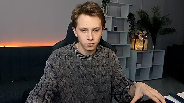 Snapshot of arlekincrop chatting on January 14, 2026, 6:24 pm arlekincrop online show from January 14, 2026, 6:24 pm