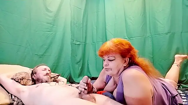 Snapshot of Siberia-Taiga chatting on June 7, 2026, 7:17 pm Siberia-Taiga online show from June 7, 2026, 7:17 pm