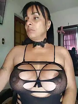 Snapshot of Mariana_444 chatting on January 19, 2025, 1:01 pm Mariana 444 online show from January 19, 2025, 1:01 pm