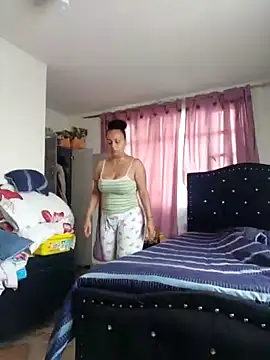 Snapshot of Mariana_444 chatting on February 27, 2025, 1:49 pm Mariana 444 online show from February 27, 2025, 1:49 pm