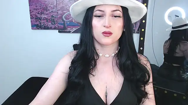 Evelyn Sheeran online show from October 29, 2025, 2:36 am