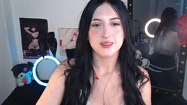 Evelyn Sheeran online show from June 14, 2026, 4:47 am