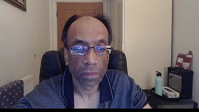 rauncher1 online show from February 11, 2026, 12:48 am