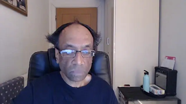 rauncher1 online show from April 28, 2026, 8:52 am