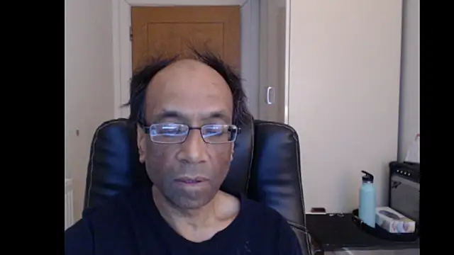 rauncher1 online show from April 29, 2026, 10:41 am