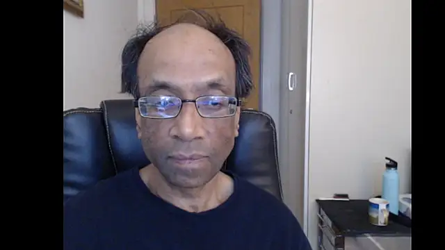 rauncher1 online show from April 30, 2026, 10:54 am