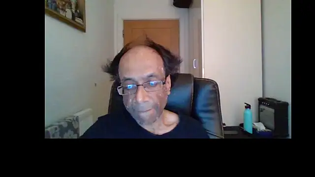 Snapshot of rauncher1 chatting on June 15, 2026, 8:16 am rauncher1 online show from June 15, 2026, 8:16 am