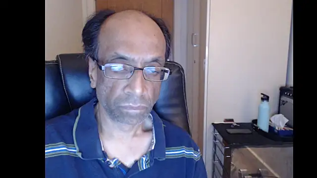 rauncher1 online show from June 17, 2026, 9:05 pm