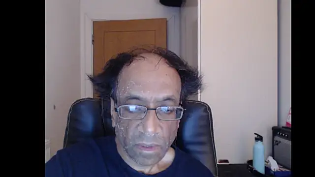 rauncher1 online show from June 22, 2026, 8:22 am