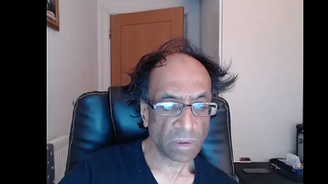 rauncher1 online show from June 26, 2026, 9:14 am