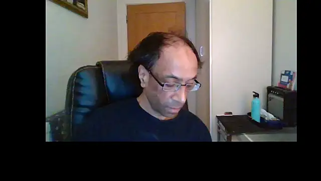 rauncher1 online show from June 29, 2026, 8:31 am
