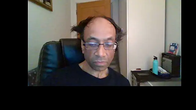 rauncher1 online show from July 3, 2026, 8:10 am