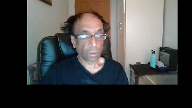 rauncher1 online show from July 10, 2026, 8:07 am