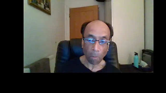 rauncher1 online show from July 14, 2026, 11:21 pm