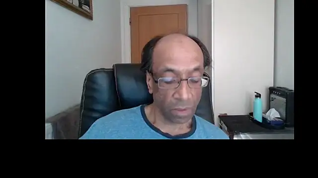 rauncher1 online show from July 15, 2026, 1:38 pm