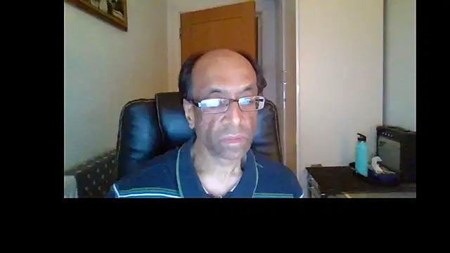 rauncher1 online show from July 24, 2026, 9:13 pm