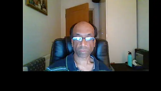 rauncher1 online show from July 28, 2026, 7:50 pm