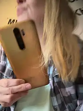 Susanel online show from February 11, 2025, 10:04 am