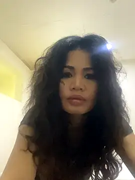 Snapshot of nareethai chatting on November 21, 2025, 8:07 pm nareethai online show from November 21, 2025, 8:07 pm