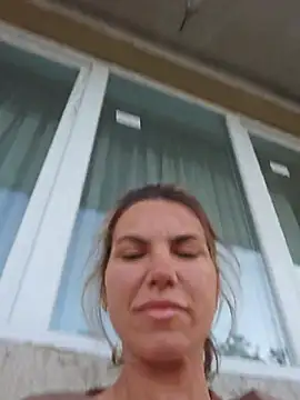 FeliciaKrige online show from June 16, 2026, 5:48 pm