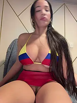 SQUIRTINGQUEEN11 online show from April 20, 2026, 1:52 am
