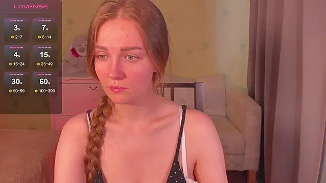SweetMilkis online show from May 23, 2026, 11:25 am