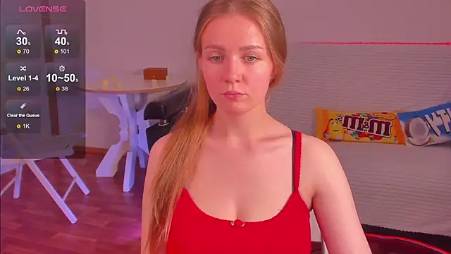 SweetMilkis online show from June 21, 2026, 1:13 pm