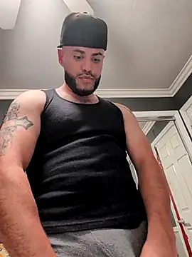 Snapshot of gardy8585 chatting on February 25, 2026, 9:02 pm gardy8585 online show from February 25, 2026, 9:02 pm