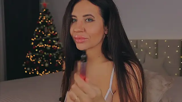 Snapshot of LollieSplash chatting on December 8, 2024, 11:08 pm LollieSplash online show from December 8, 2024, 11:08 pm