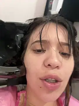 Snapshot of kiarafonseca_ chatting on January 9, 2026, 3:15 pm kiarafonseca online show from January 9, 2026, 3:15 pm