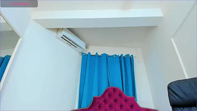 Snapshot of ninnadee chatting on July 9, 2026, 3:43 am ninnadee online show from July 9, 2026, 3:43 am