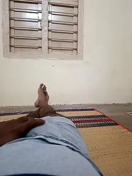 Snapshot of raj6fe chatting on April 3, 2026, 1:53 pm raj6fe online show from April 3, 2026, 1:53 pm