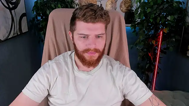 Snapshot of DominicGengry chatting on November 22, 2025, 8:19 pm DominicGengry online show from November 22, 2025, 8:19 pm