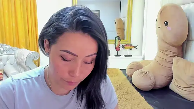 Snapshot of gaby_trent chatting on January 8, 2025, 5:48 pm gaby trent online show from January 8, 2025, 5:48 pm