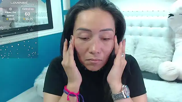 Snapshot of gaby_trent chatting on February 22, 2025, 4:51 pm gaby trent online show from February 22, 2025, 4:51 pm