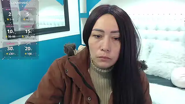 Snapshot of gaby_trent chatting on February 25, 2025, 12:24 pm gaby trent online show from February 25, 2025, 12:24 pm