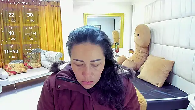 Snapshot of gaby_trent chatting on March 7, 2025, 12:45 pm gaby trent online show from March 7, 2025, 12:45 pm