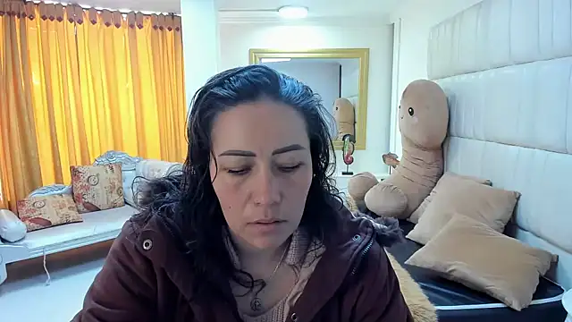 Snapshot of gaby_trent chatting on March 8, 2025, 1:25 pm gaby trent online show from March 8, 2025, 1:25 pm