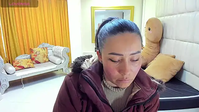 Snapshot of gaby_trent chatting on March 12, 2025, 6:55 pm gaby trent online show from March 12, 2025, 6:55 pm